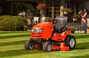 Lawn Tractors Thumbnail 2